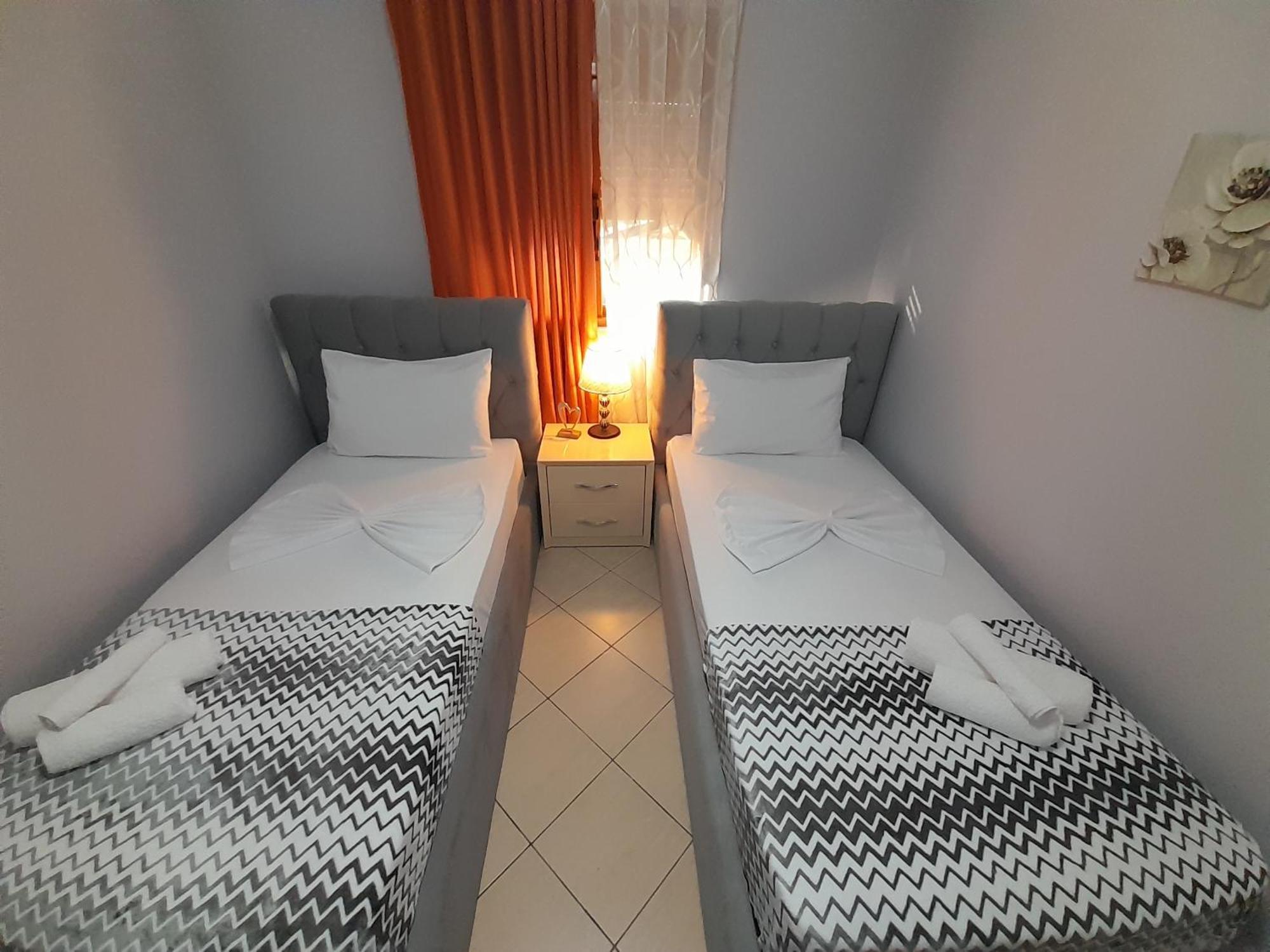 Ferienwohnung George 1 Gjirokastër Exterior foto