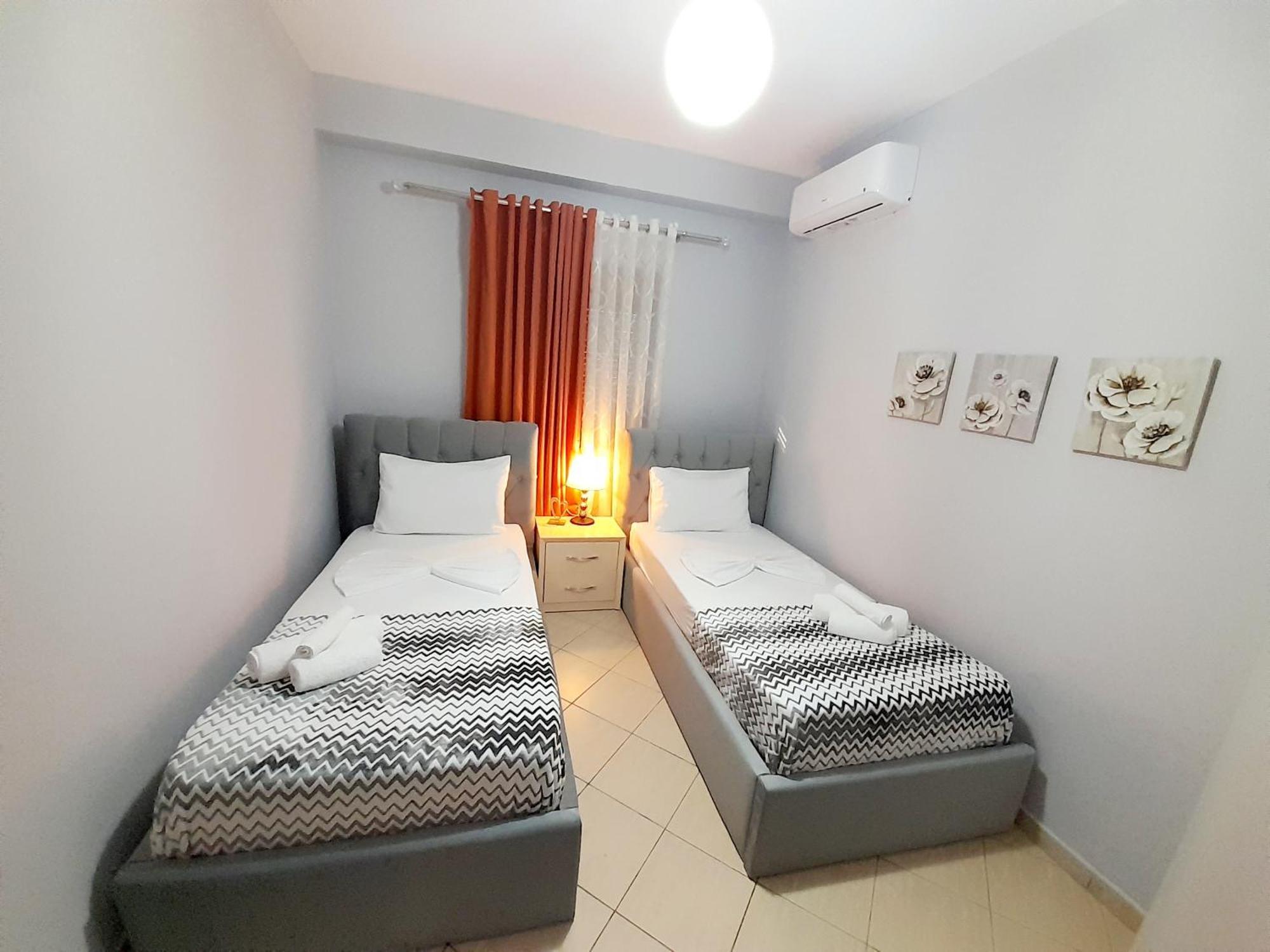 Ferienwohnung George 1 Gjirokastër Exterior foto